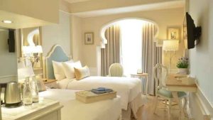 Sepuluh Syarat Hotel Syariah untuk Menarik Wisatawan