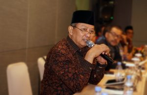 Fatwa Halal MUI dan Sesat Logika Monopoli?