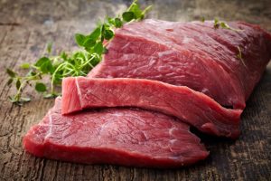 TITIK KRITIS KEHARAMAN PADA PRODUK DAGING DARI PERSPEKTIF SERTIFIKASI HALAL