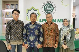 Kunjungan PP Bahrul Maghfiroh ke LSP LPPOM MUI, Kerja Sama Siapkan Penyelia Halal untuk UKM