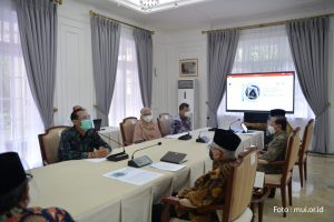 Siapkan Layanan Terpadu Satu Pintu, Wapres Terima LPPOM MUI dan KAN