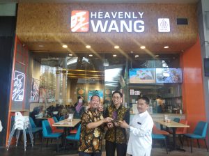 The Legend of Singaporean Kopitiam Heavenly Wang Officially Halal Certified