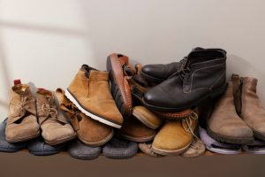 Bolehkah Menggunakan Sepatu dari Kulit Babi?