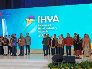Ciptakan Inovasi Halal Terbaik, LPPOM Raih Anugerah IHYA