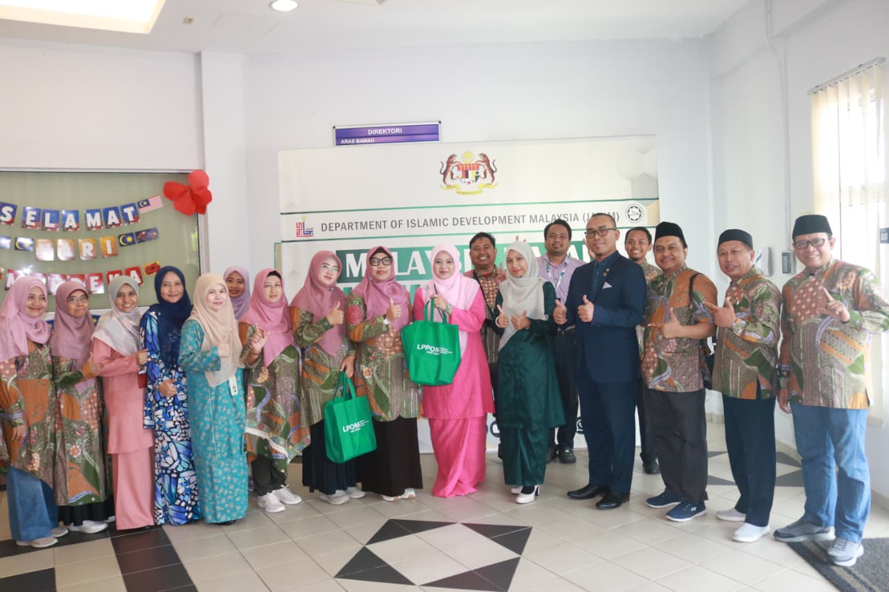 Tingkatkan Kapasitas, LPPOM Jawa Timur Kunjungi Laboratorium MyHAC di Malaysia